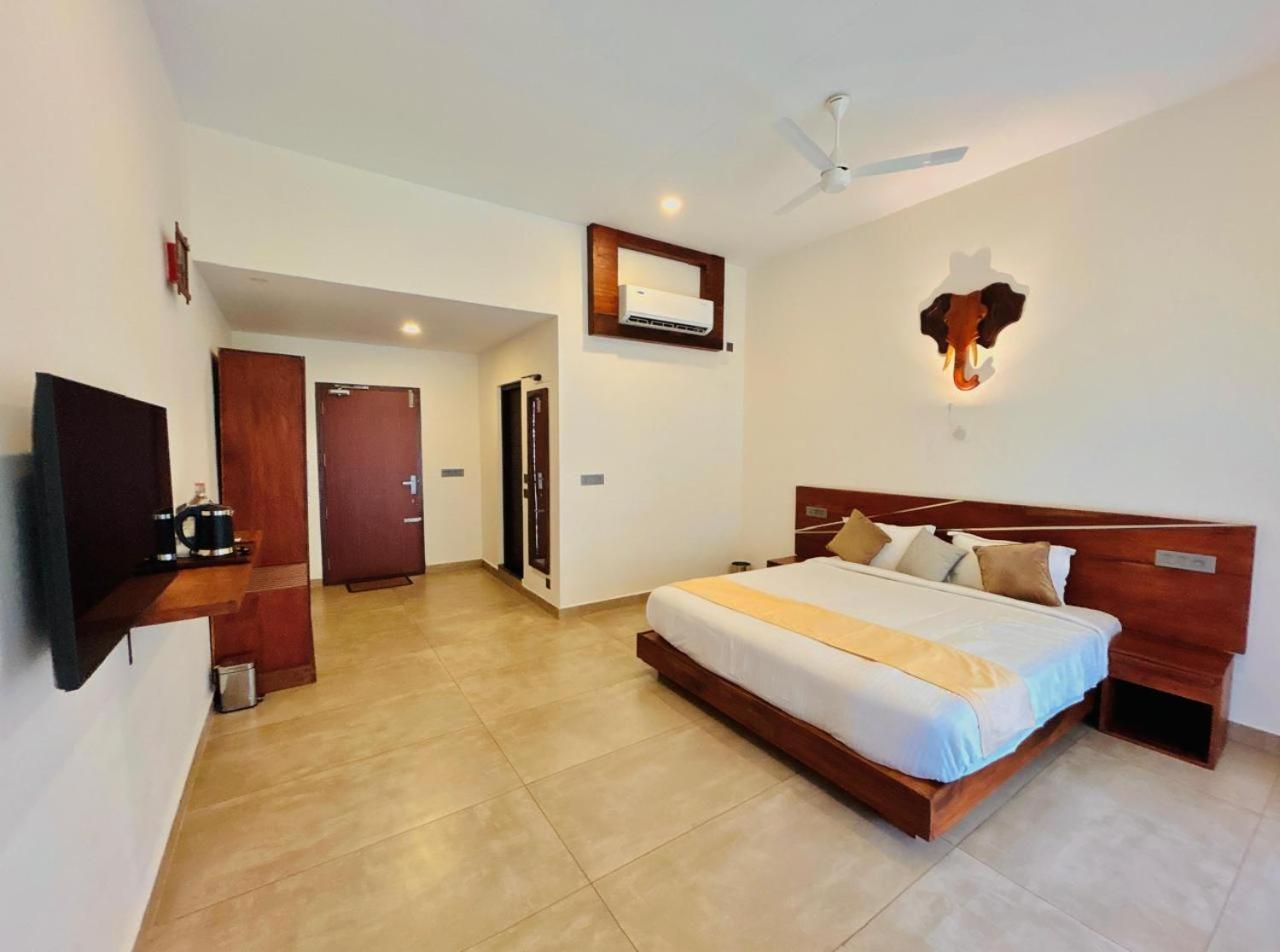 Spice Forest Plantation Homestay, Thekkady Vandiperiyar Экстерьер фото